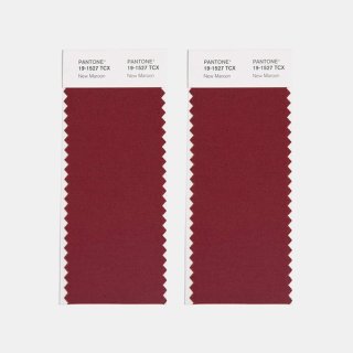 PANTONE® 棉质色卡
2条，双层结构
每条尺寸为5厘米×11厘米...